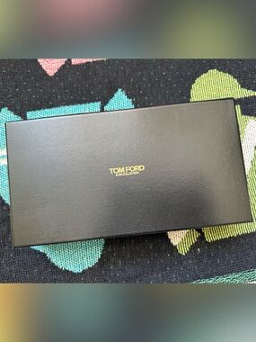 ** Sale** Tom Ford Sunglasses Case (Empty)